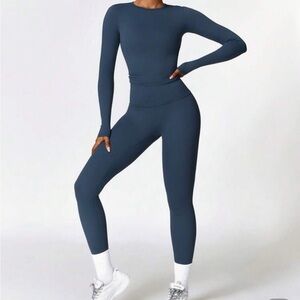 Women's Navy Blue Workout Set/Base Layer set